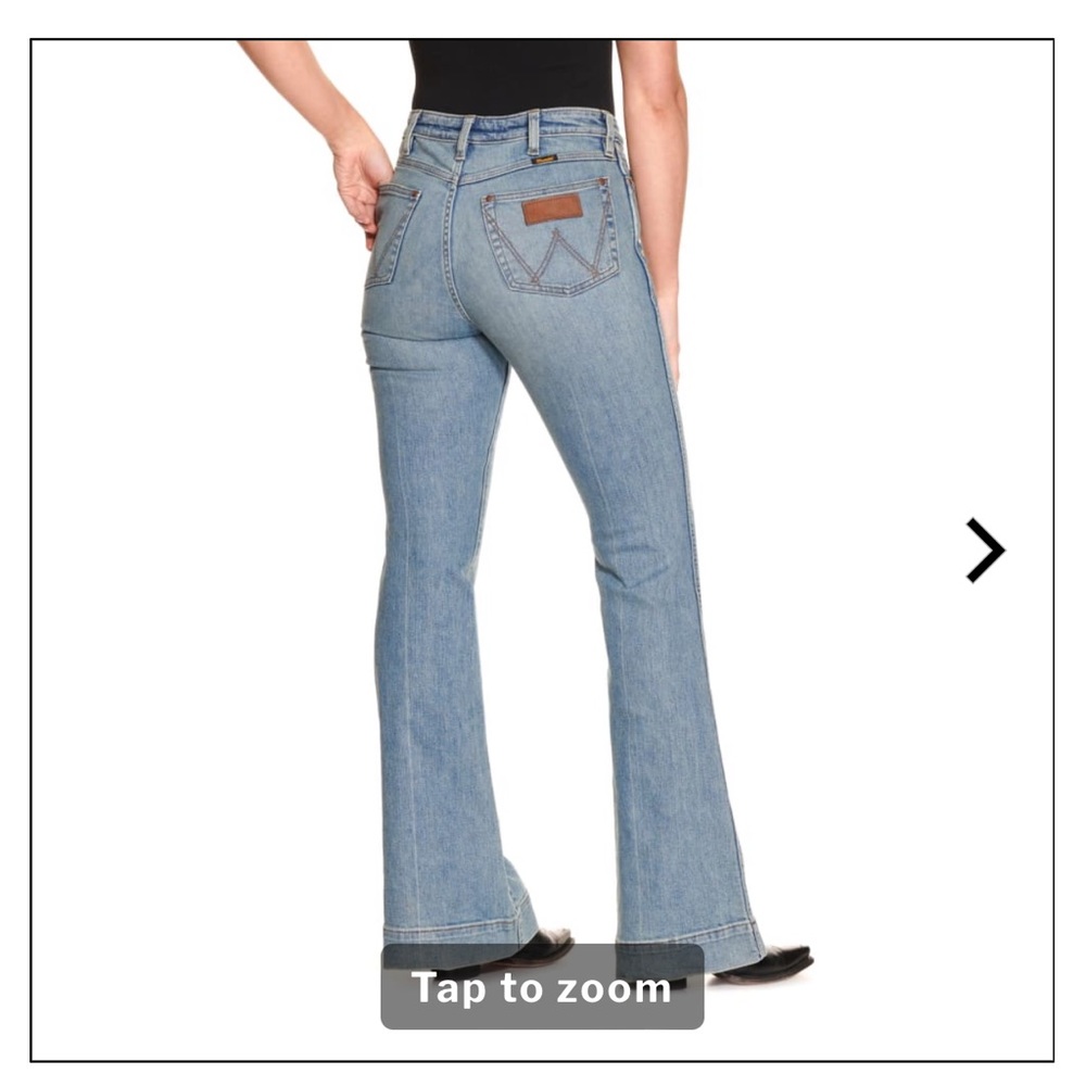 Wrangler Retro Women's Emma Light Wash High Rise Trouser Jeans